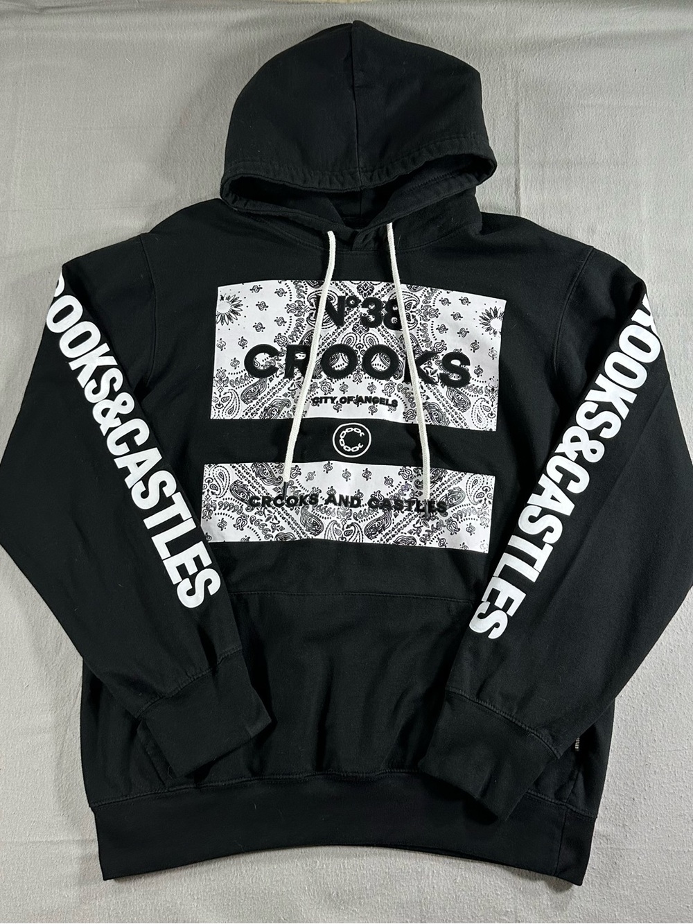 Crooks & Castles No. 38 Bandana Graphic Hoodie Black Men’s Large Streetwear